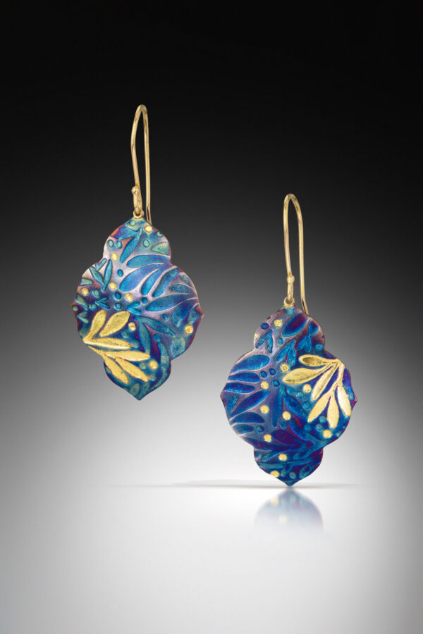 Quatrefoil Dangle Earrings - Image 2