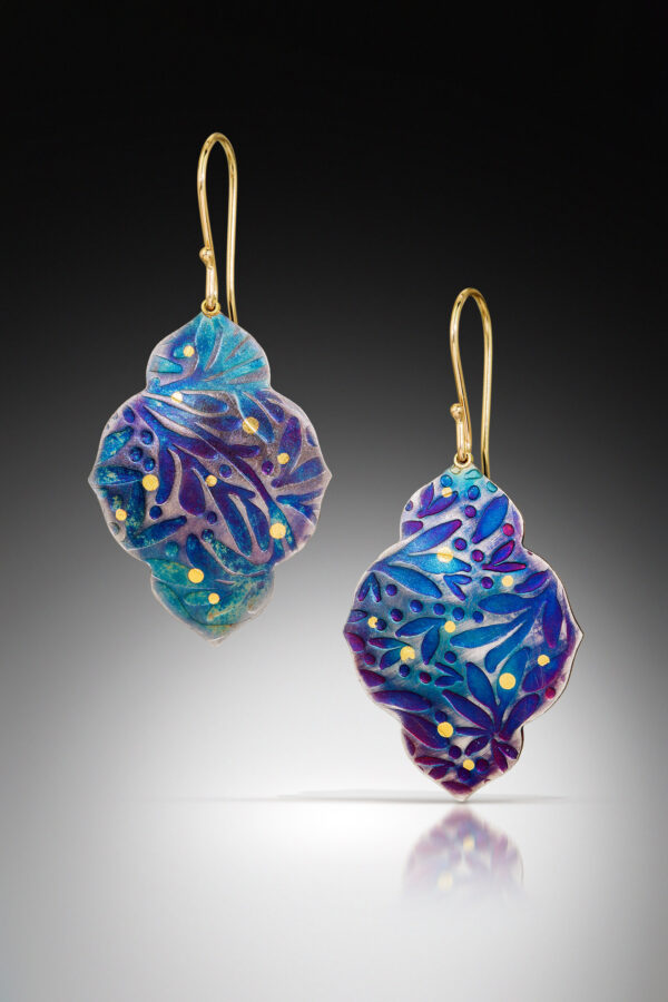 Quatrefoil Dangle Earrings - Image 4