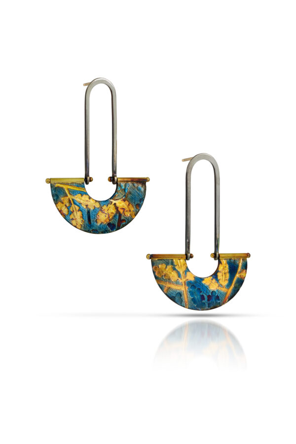 Halfmoon Swing Loop Earrings