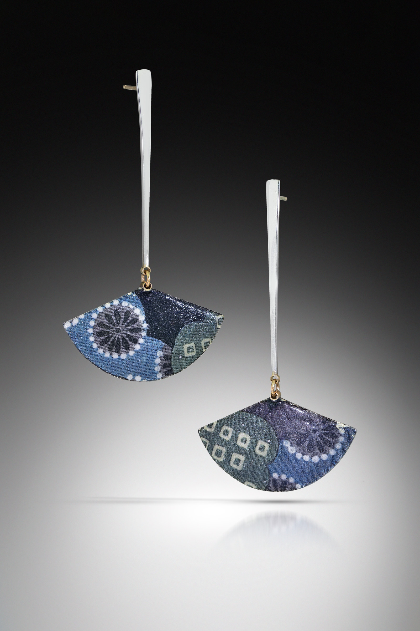 Kimono Fan Tapered Drop Earrings - Image 2