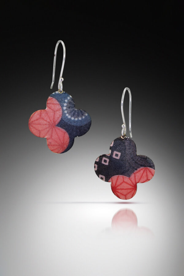 Kimono Quatrefoil Dangle Earrings - Image 2