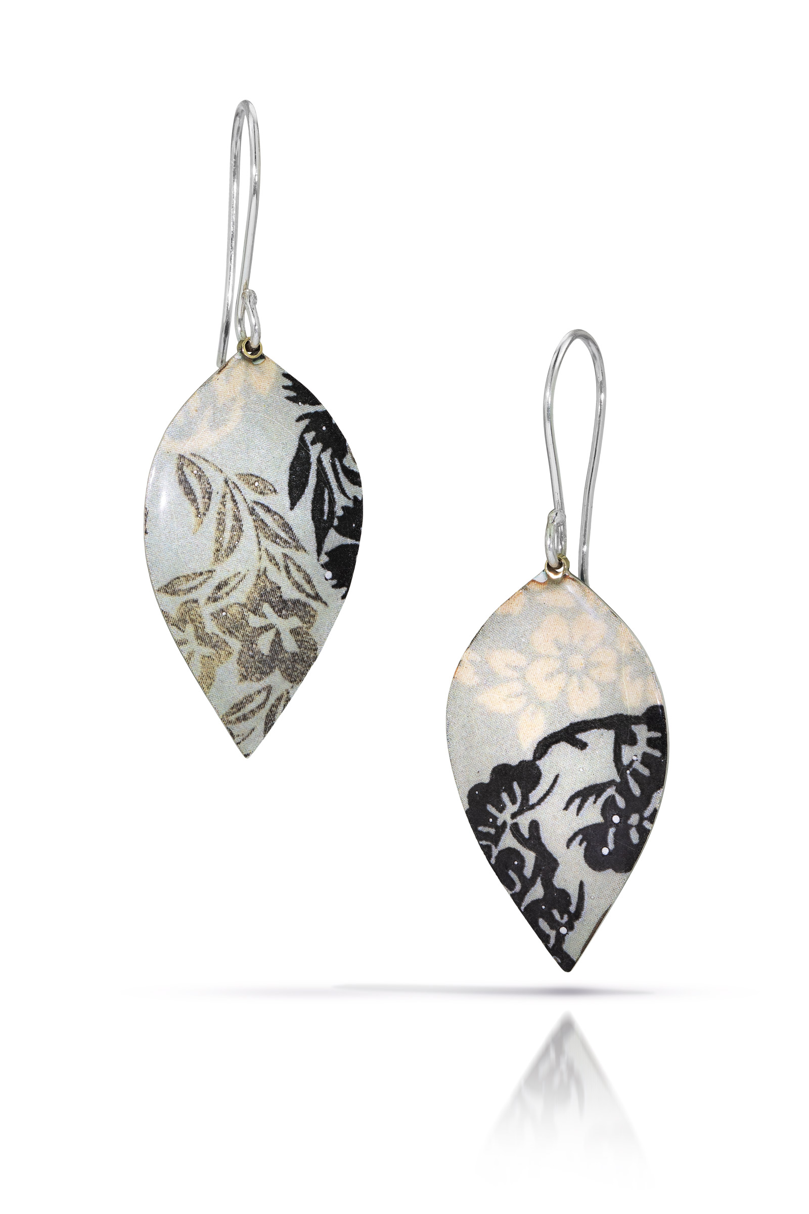 Kimono Leaf Dangle Earrings