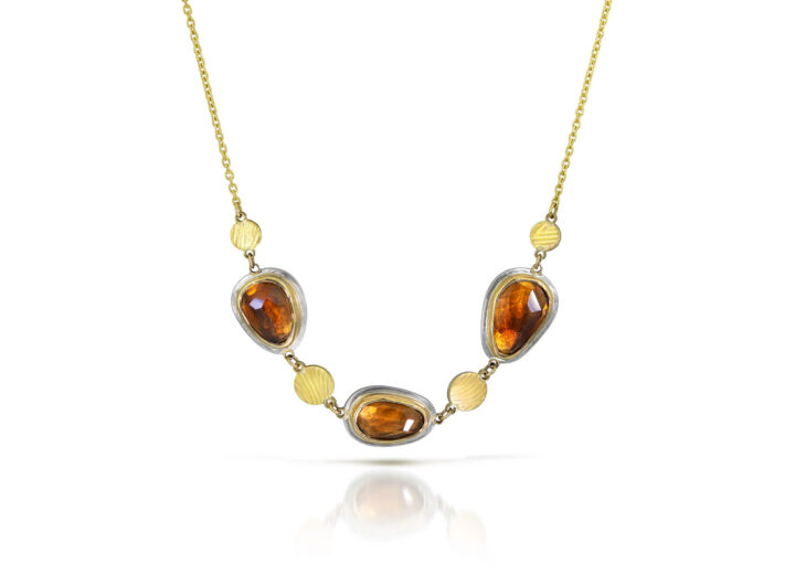 Necklace with three citrine gemstones and gold circles