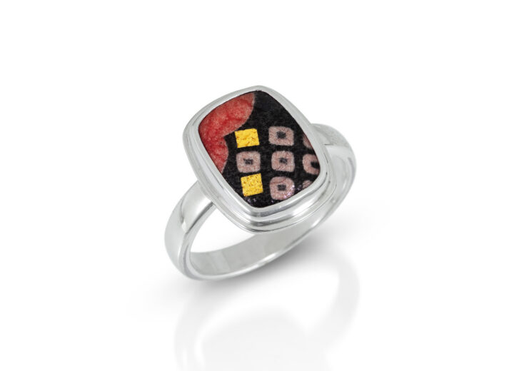 Rectangle enamel with black red and gold in silver handmade ring