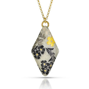 Green Aster Diamond Pendant
